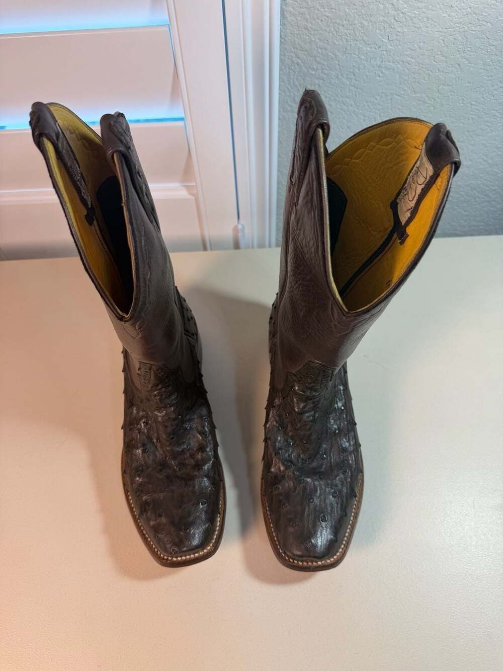 Rod Patrick Bootmakers Women’s Full Quill Ostrich Square Toe Cowboy Boots 8C